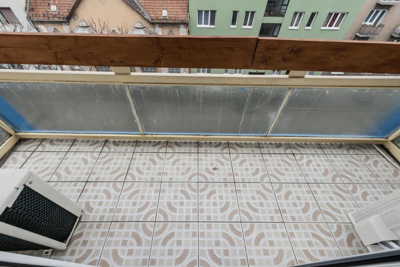 Central Home- Pesterzsebet Budapeszt Zewnętrze zdjęcie