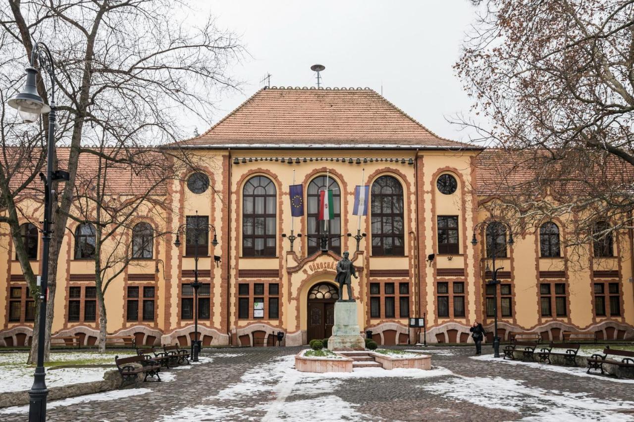 Central Home- Pesterzsebet Budapeszt Zewnętrze zdjęcie