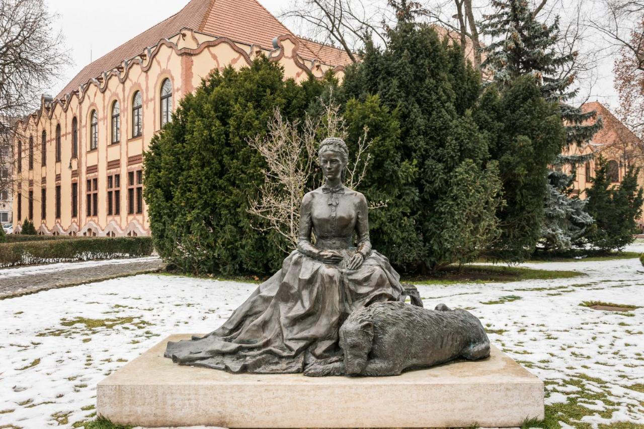 Central Home- Pesterzsebet Budapeszt Zewnętrze zdjęcie